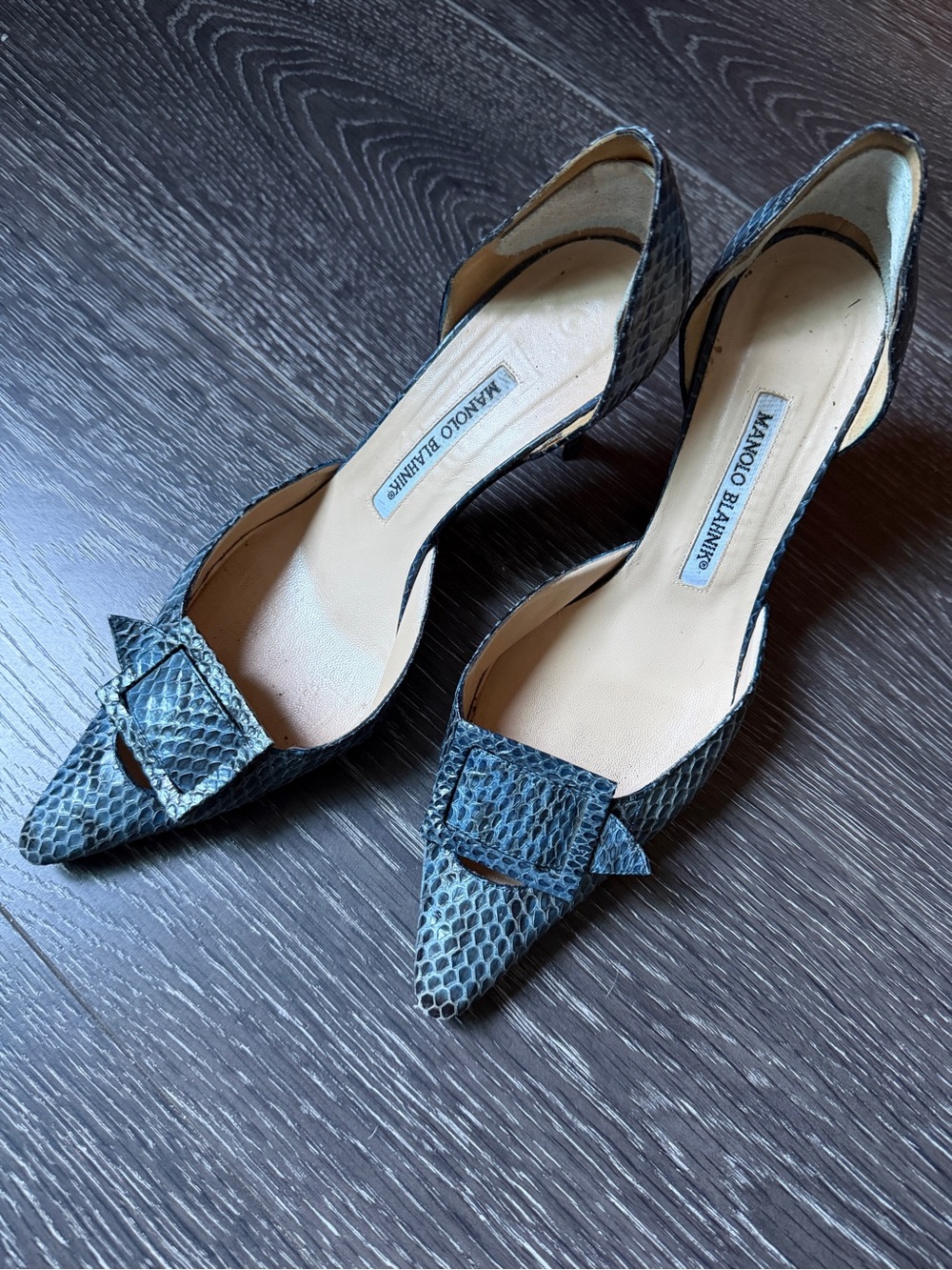 Vintage Manolo Blahnik Blue Python Snakeskin DโOrsay Buckle Heels 38.5